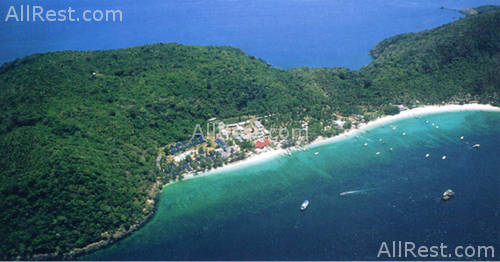 Coral Island Resort 